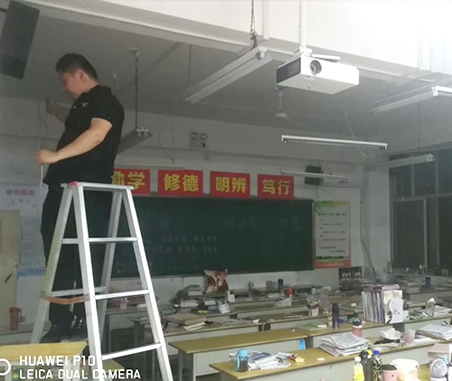 教室監(jiān)控人臉識(shí)別點(diǎn)名系統(tǒng)